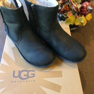 Black Ugg Zippered Boots